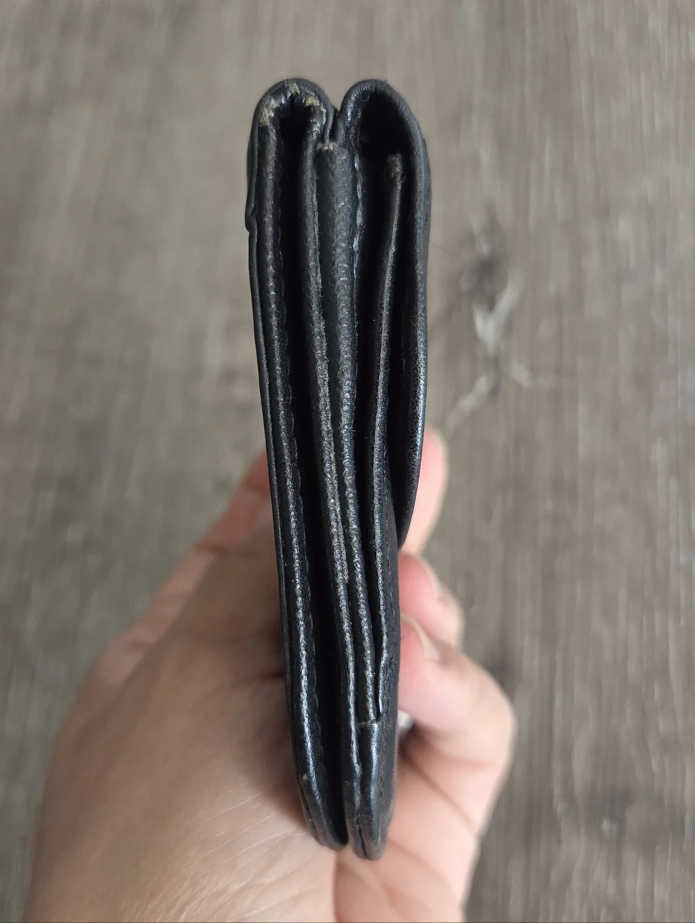 Stone Mountain Black Leather Taxi Wallet